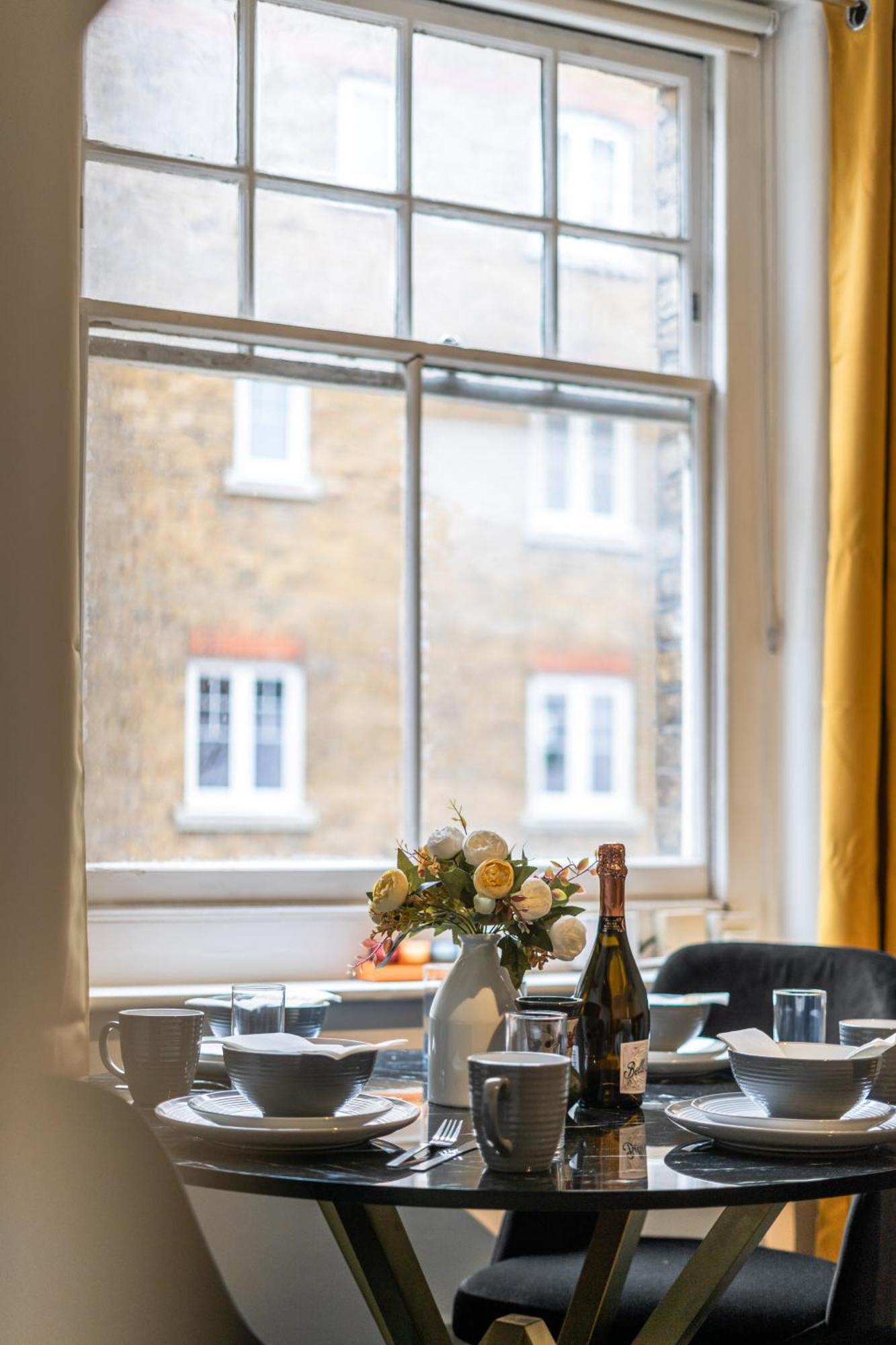 Chic Urban Retreat 1 Bedroom Gem In Covent Garden London Luaran gambar